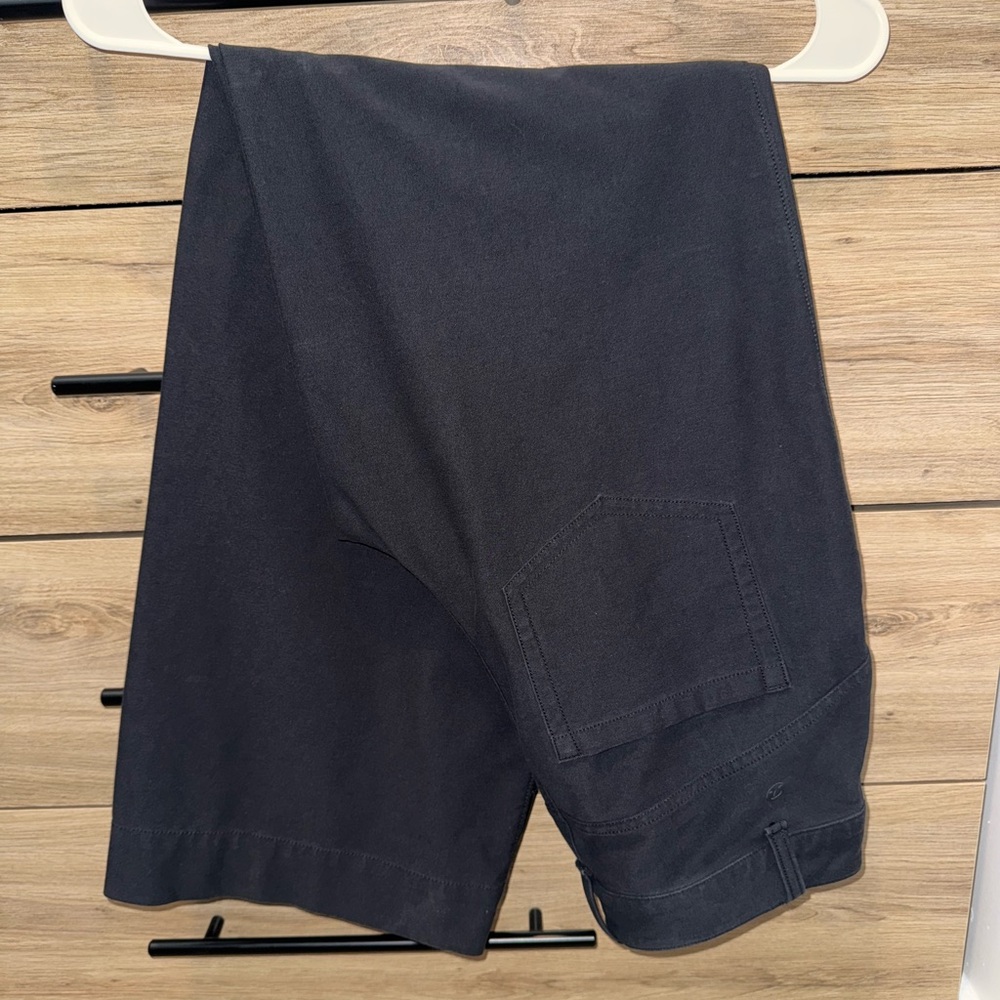 Lululemon Women’s Straight Leg Pant